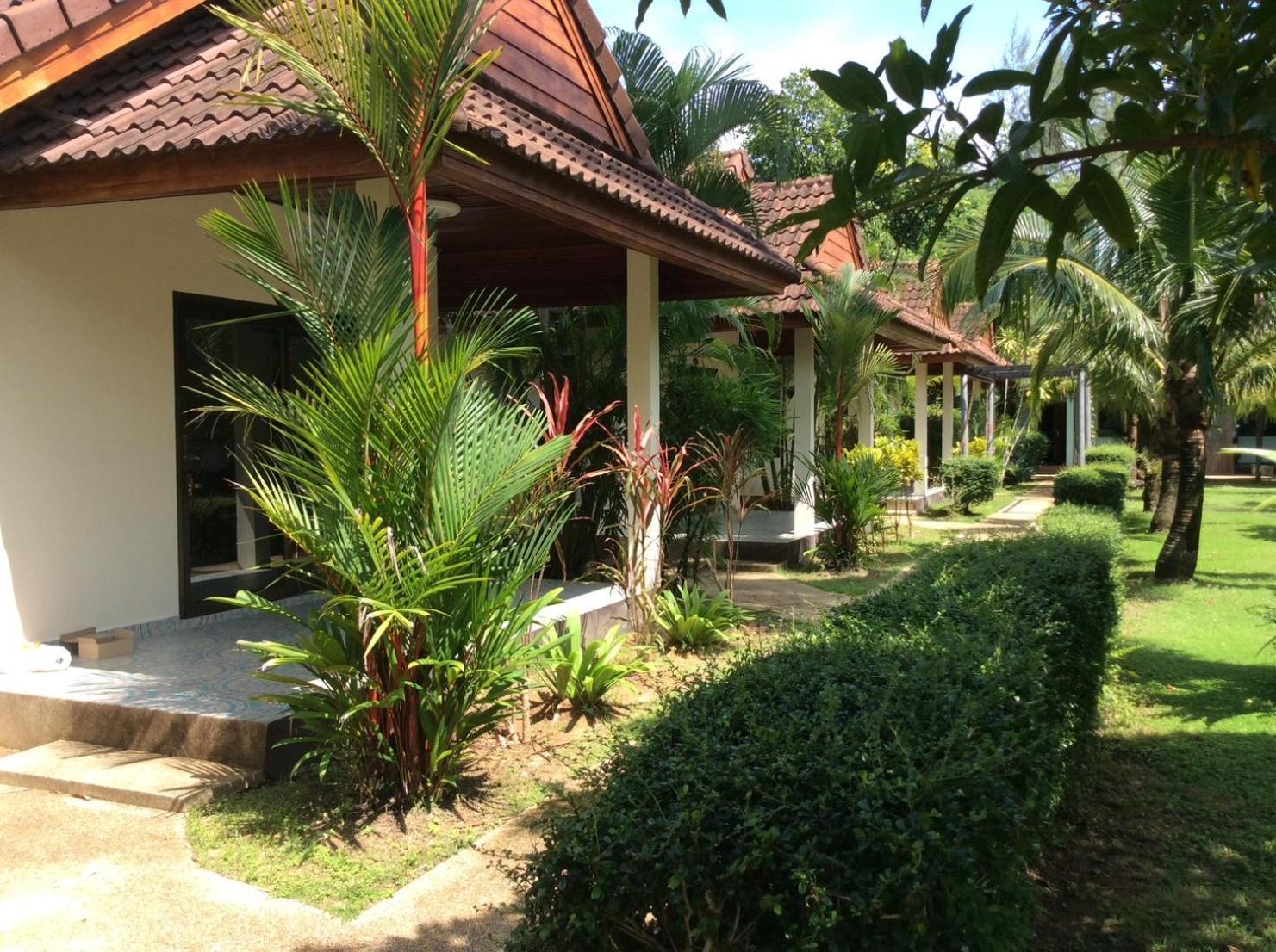Cousin Resort Khao Lak Bagian luar foto