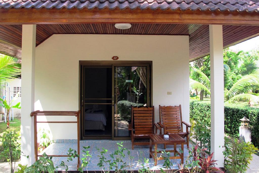 Cousin Resort Khao Lak Bagian luar foto
